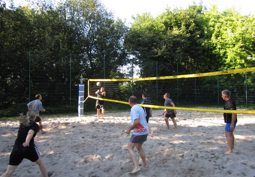 TGS-Volleyballer beim 'beachen'