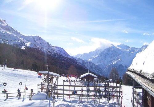 TGS-Volleyballer beim Skifahren